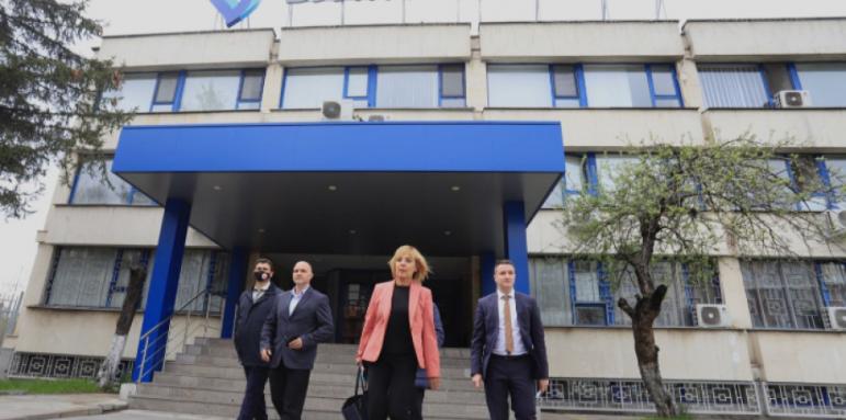 Манолова с акция с Булгартрансгаз, ГЕРБ бесни